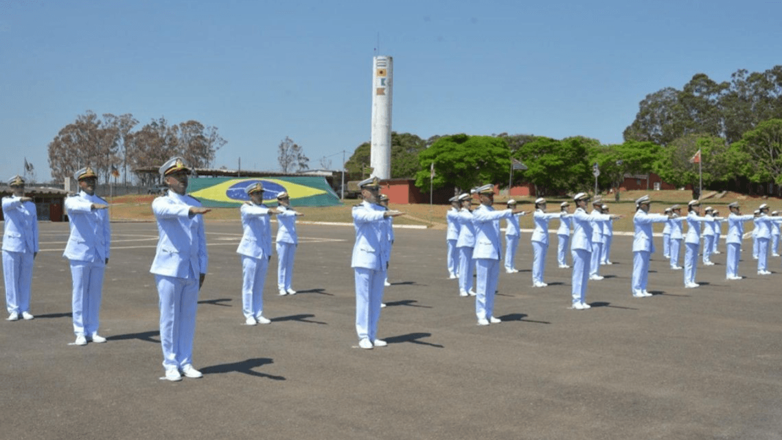 Marinha do Brasil tem editais publicados com 199 vagas. Salários acima de R$ 9 Mil