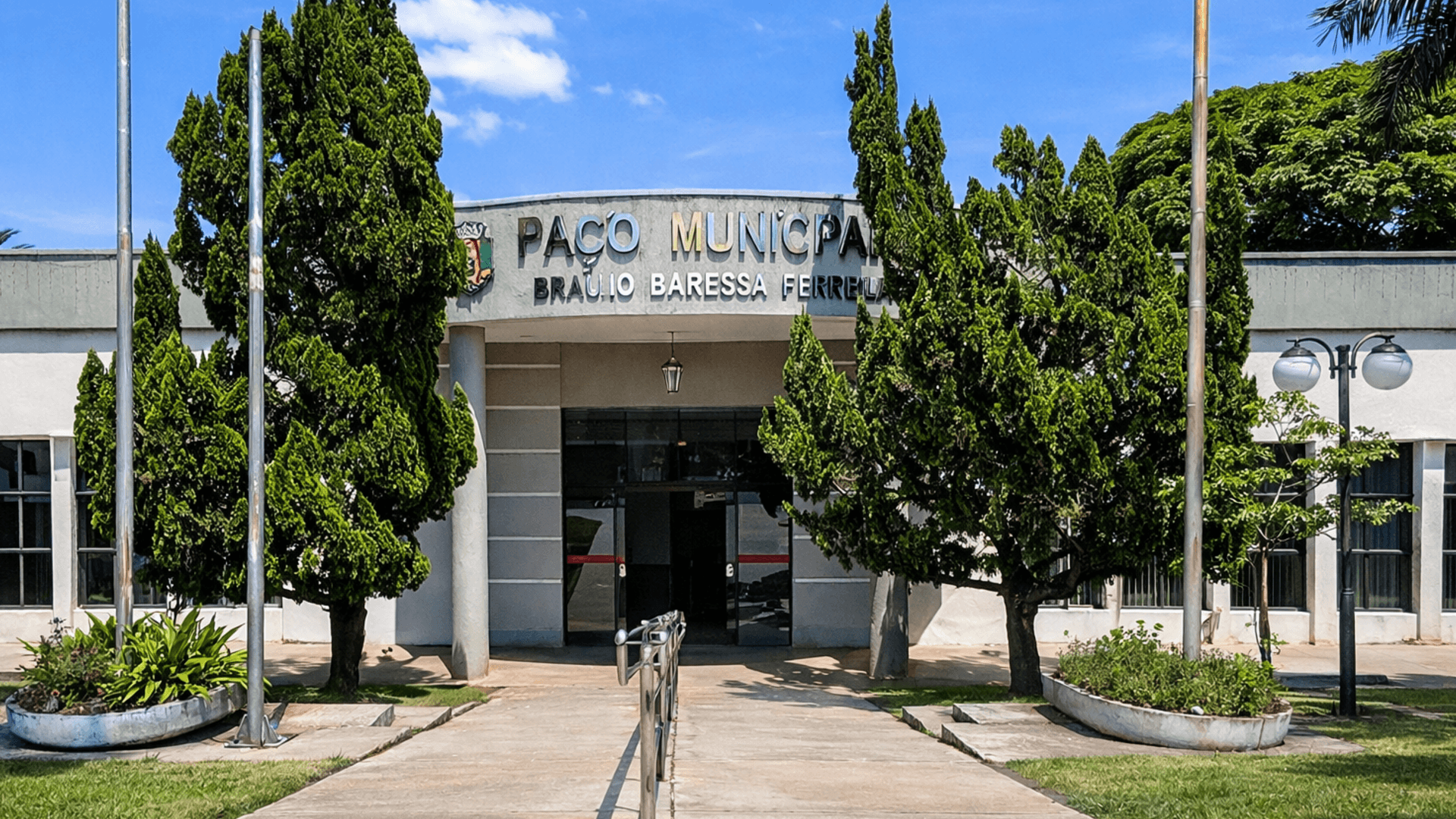 Prefeitura de Andirá - PR abre 10 vagas em novos editais de seleção com inscrições em março