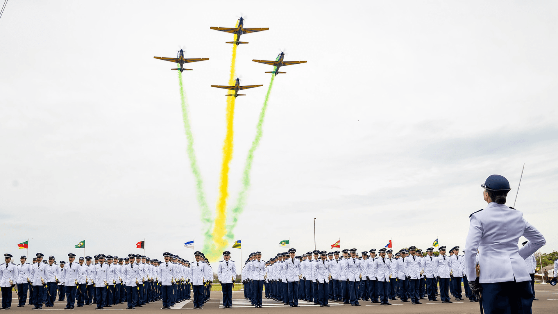 Aeronáutica abre 272 vagas para nível superior; remuneração pode ultrapassar R$ 14 mil