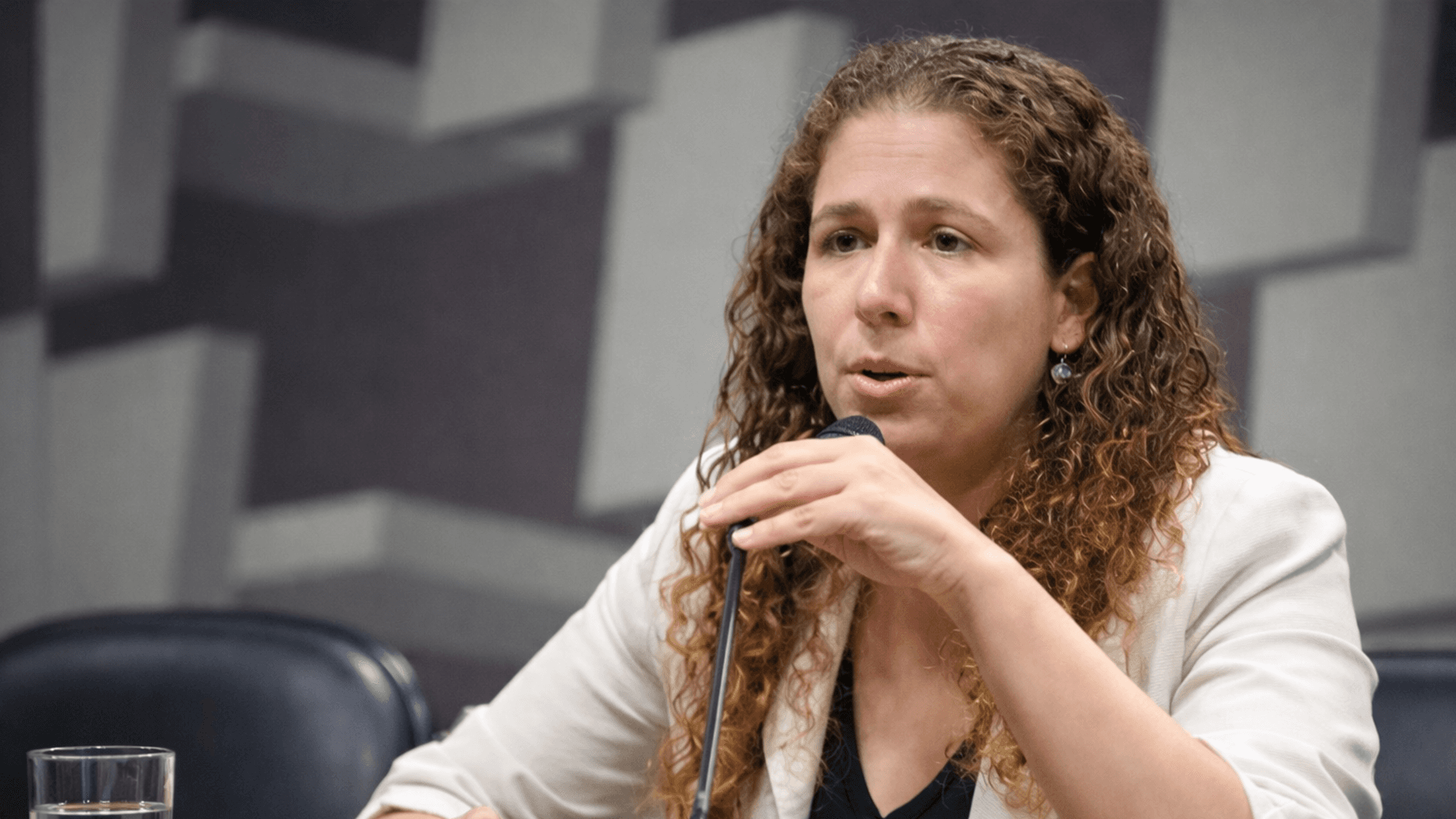 Governo estuda “Enem dos concursos” para educação federal e pode abrir milhares de vagas para técnicos administrativos