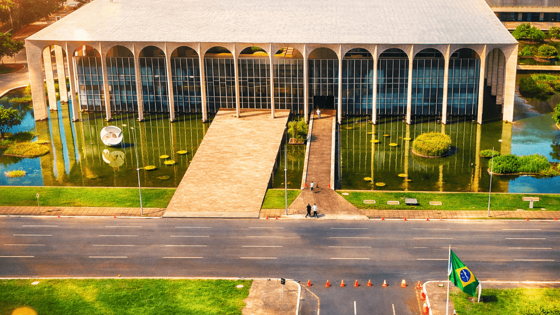 R$ 22,5 mil para representar o Brasil no mundo: Itamaraty lança concurso para Diplomata com 60 vagas