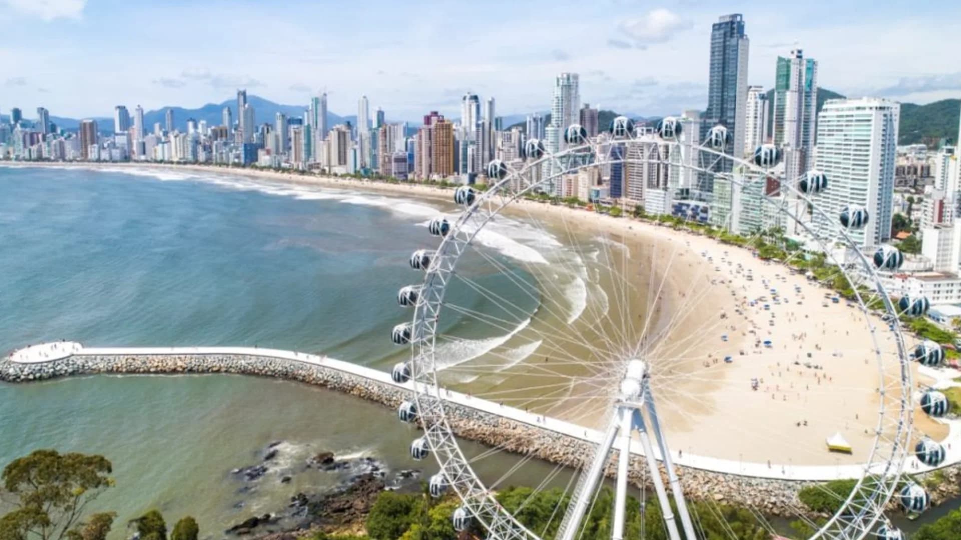 Concurso Camboriú: veja etapas, provas, o que estudar e como se preparar para garantir uma das vagas